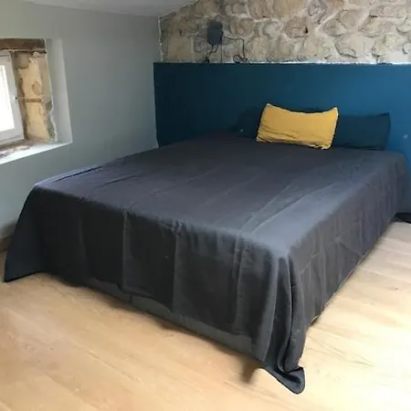 Nicely Renovated Wine-grower House Air-conditioned Casa vacanze