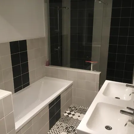 Nicely Renovated Wine-grower House Air-conditioned Casa vacanze Fargues-Saint-Hilaire